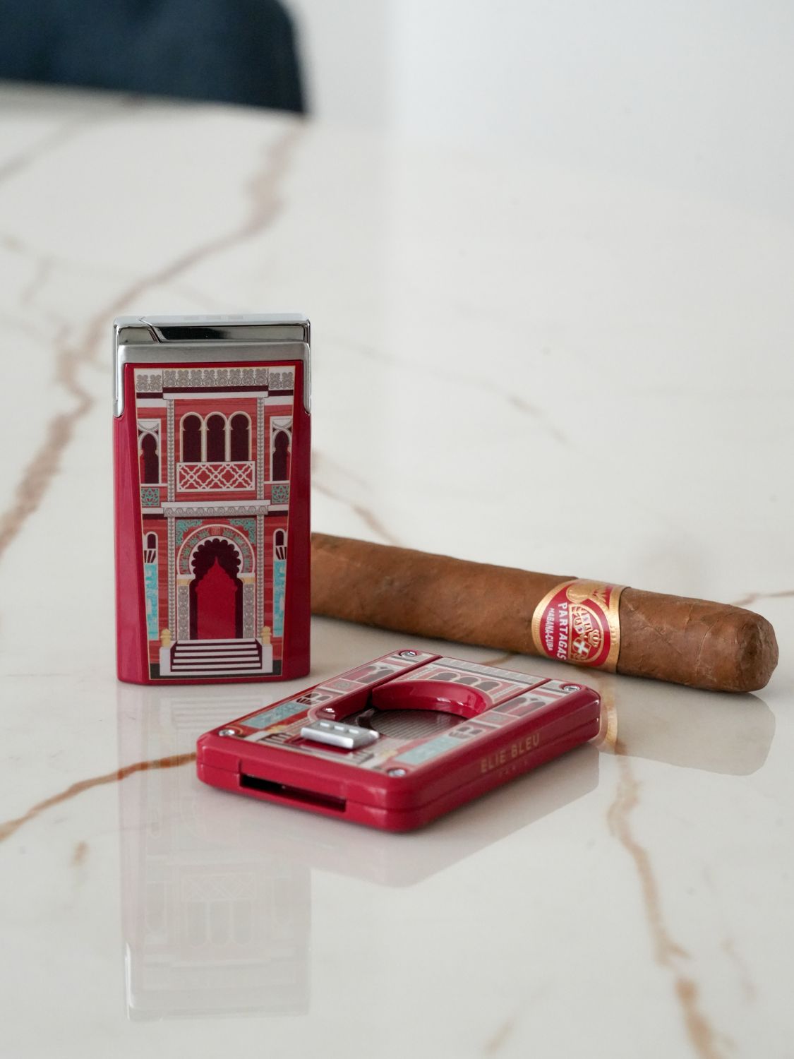 Elie Bleu Casa Cubana J15 Cienfuegos Cigar Lighter Red