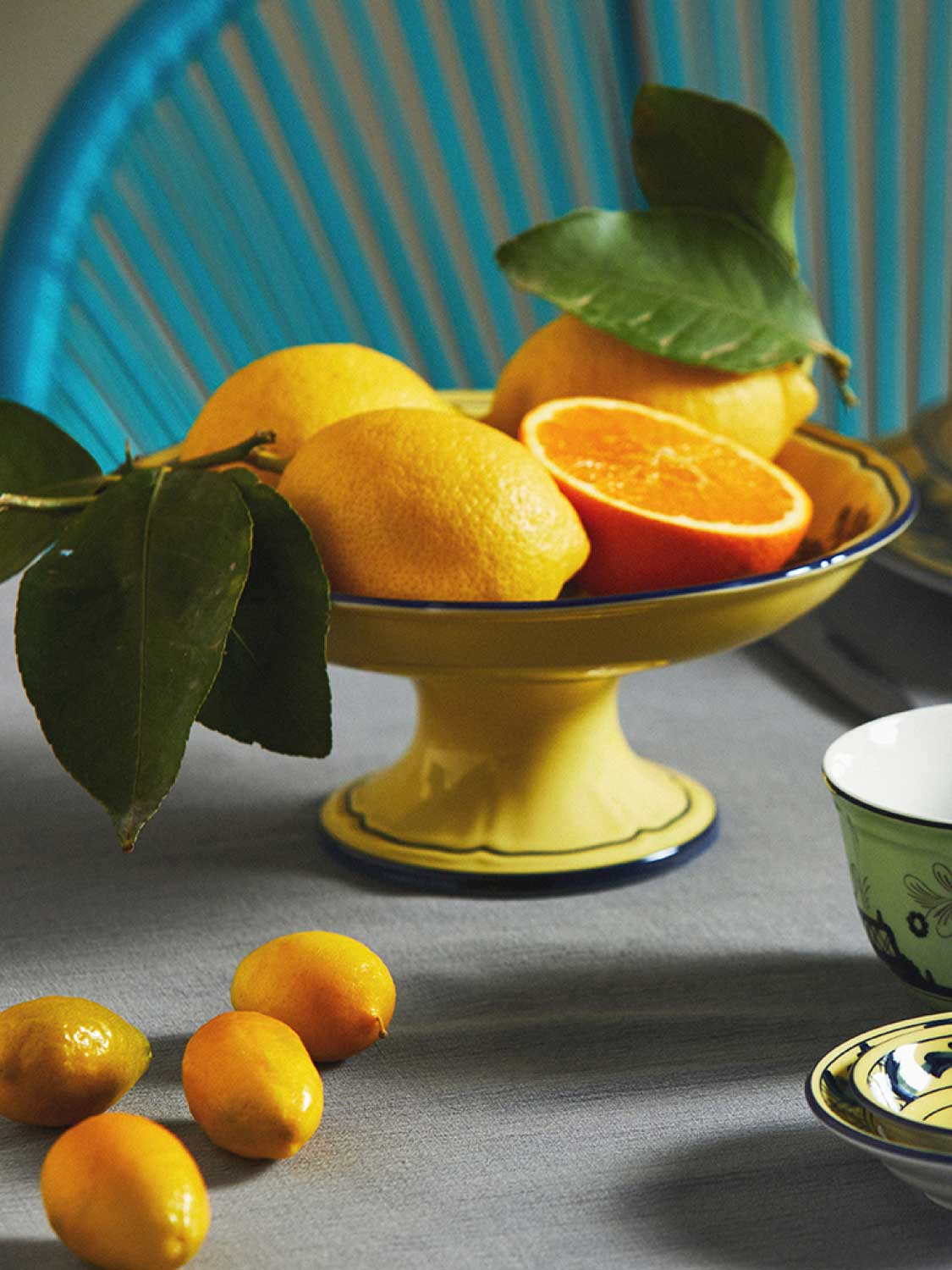 Ginori 1735 Fruit Holder Oriente Italiano Citrino