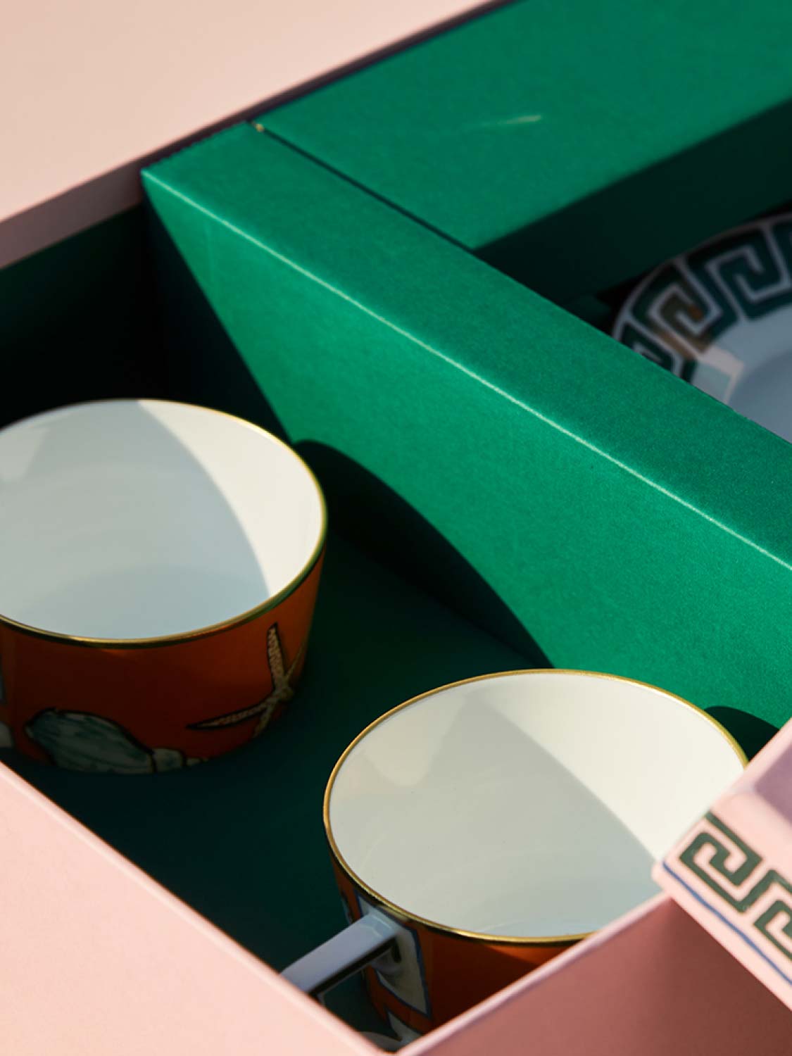 Ginori 1735 Tea Cups and Saucers Il Viaggio Di Nettuno