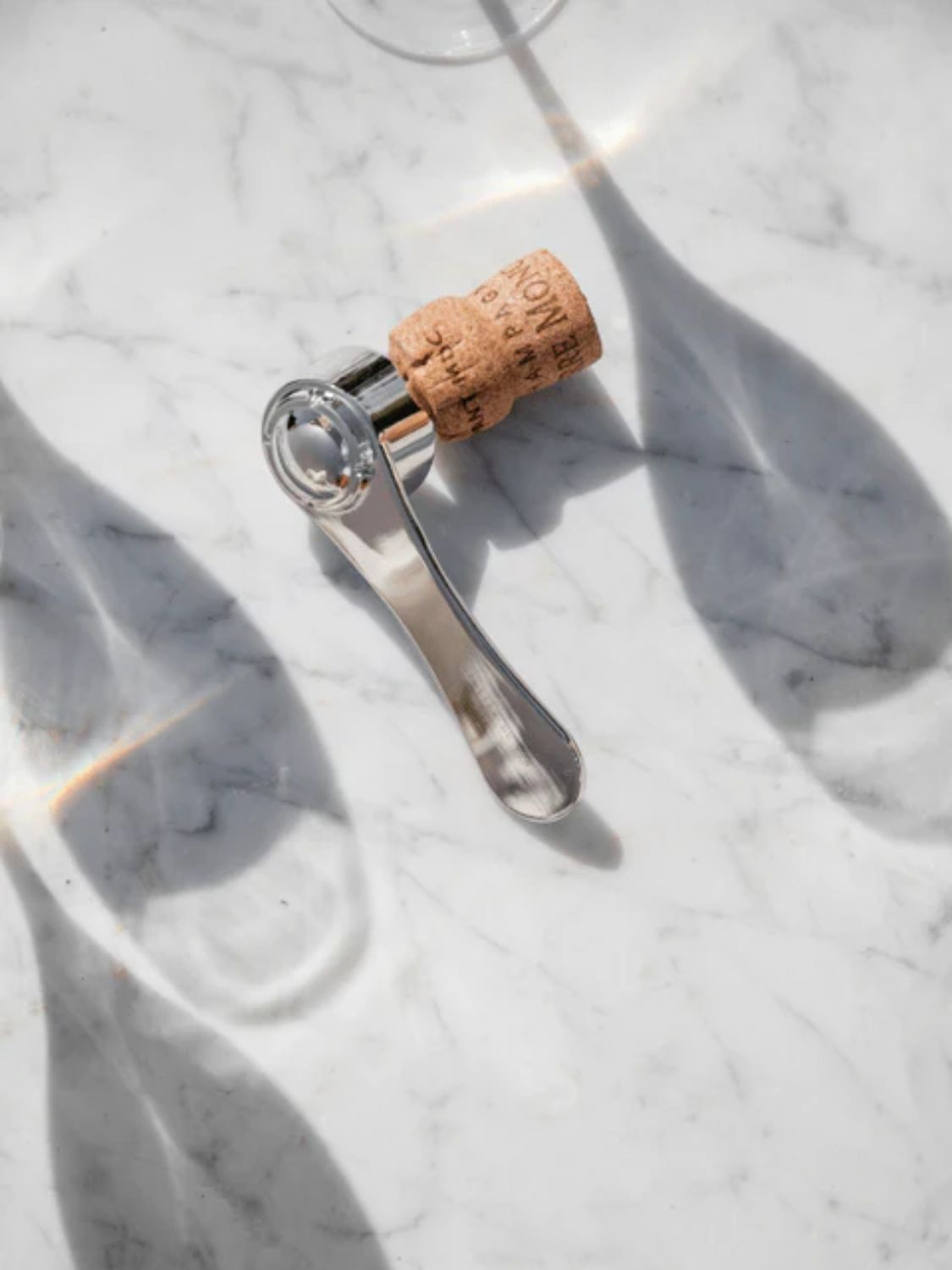 L' Atelier Du Vin The Cork Opener