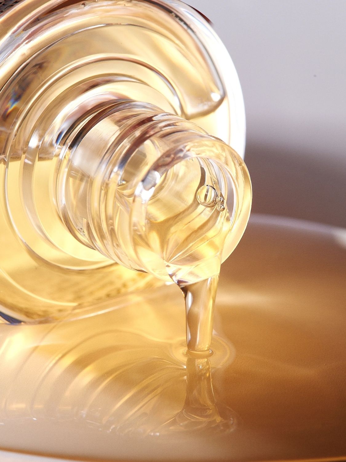 Melume Skinscience Skinsational Daily Hydra Lock Resurface Essence