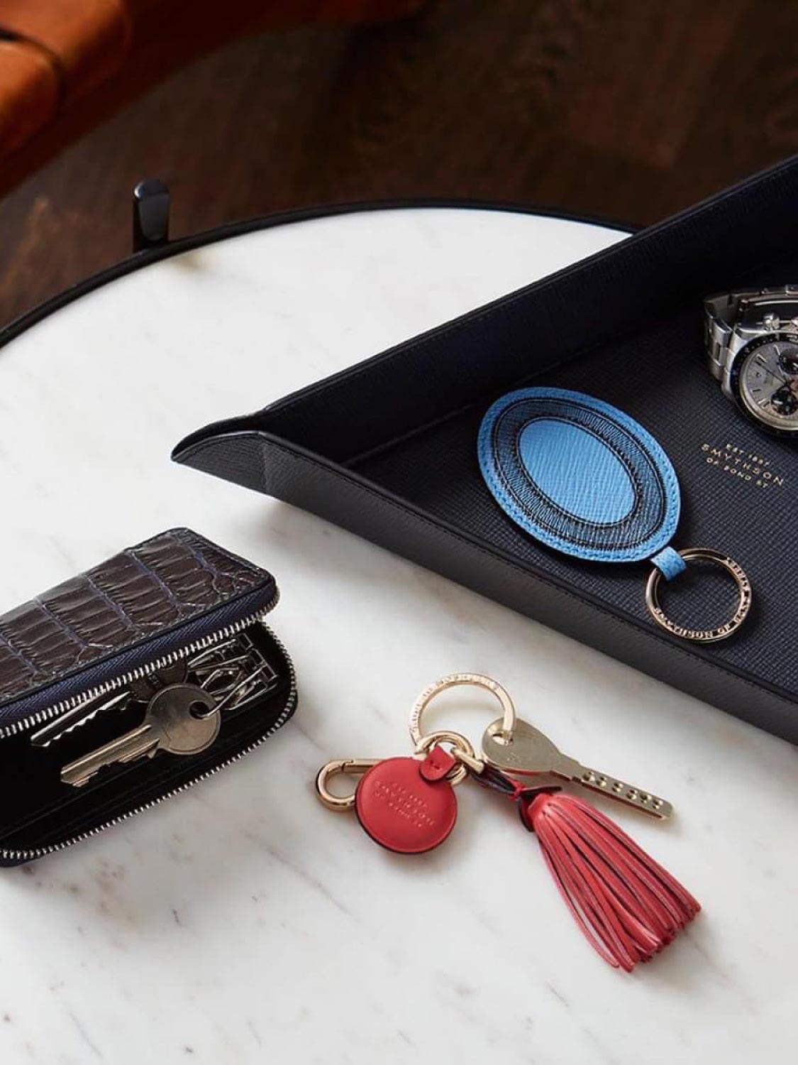 Smythson Panama Cross-Grain Leather Triangle Trinket Tray | D