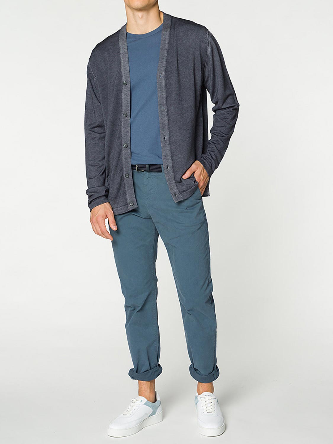 Oil Wash Virgin Wool Cardigan Grey | E