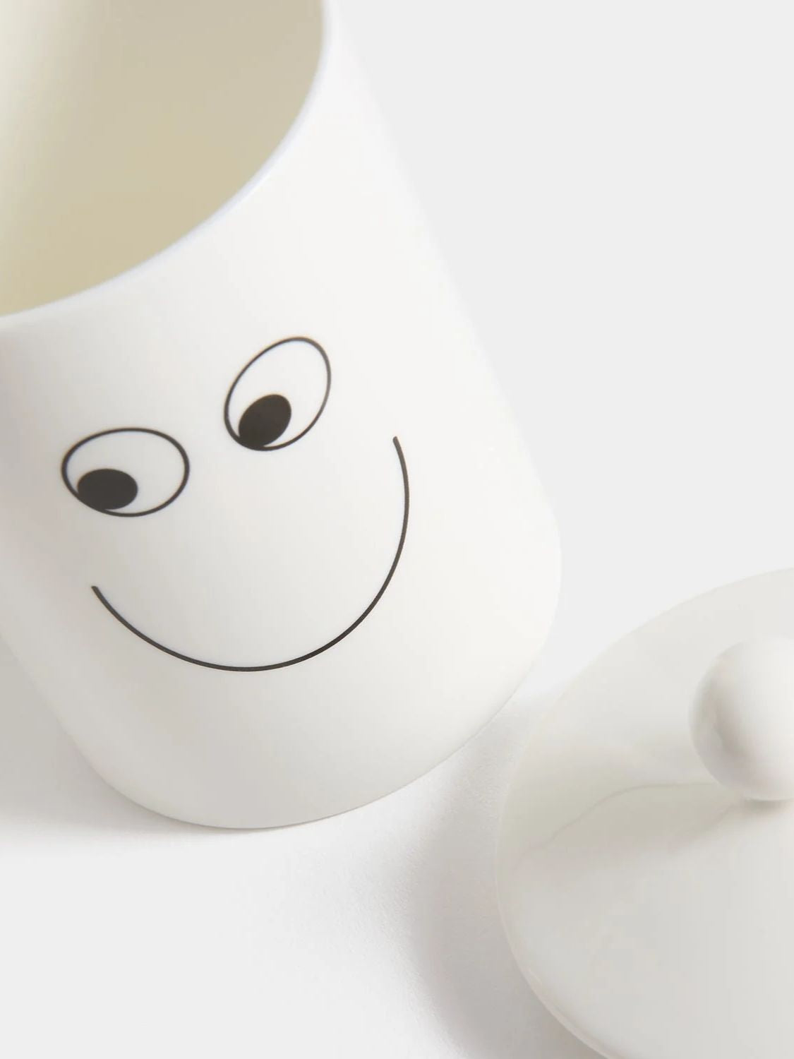 Anya Hindmarch Eyes Bathroom Set