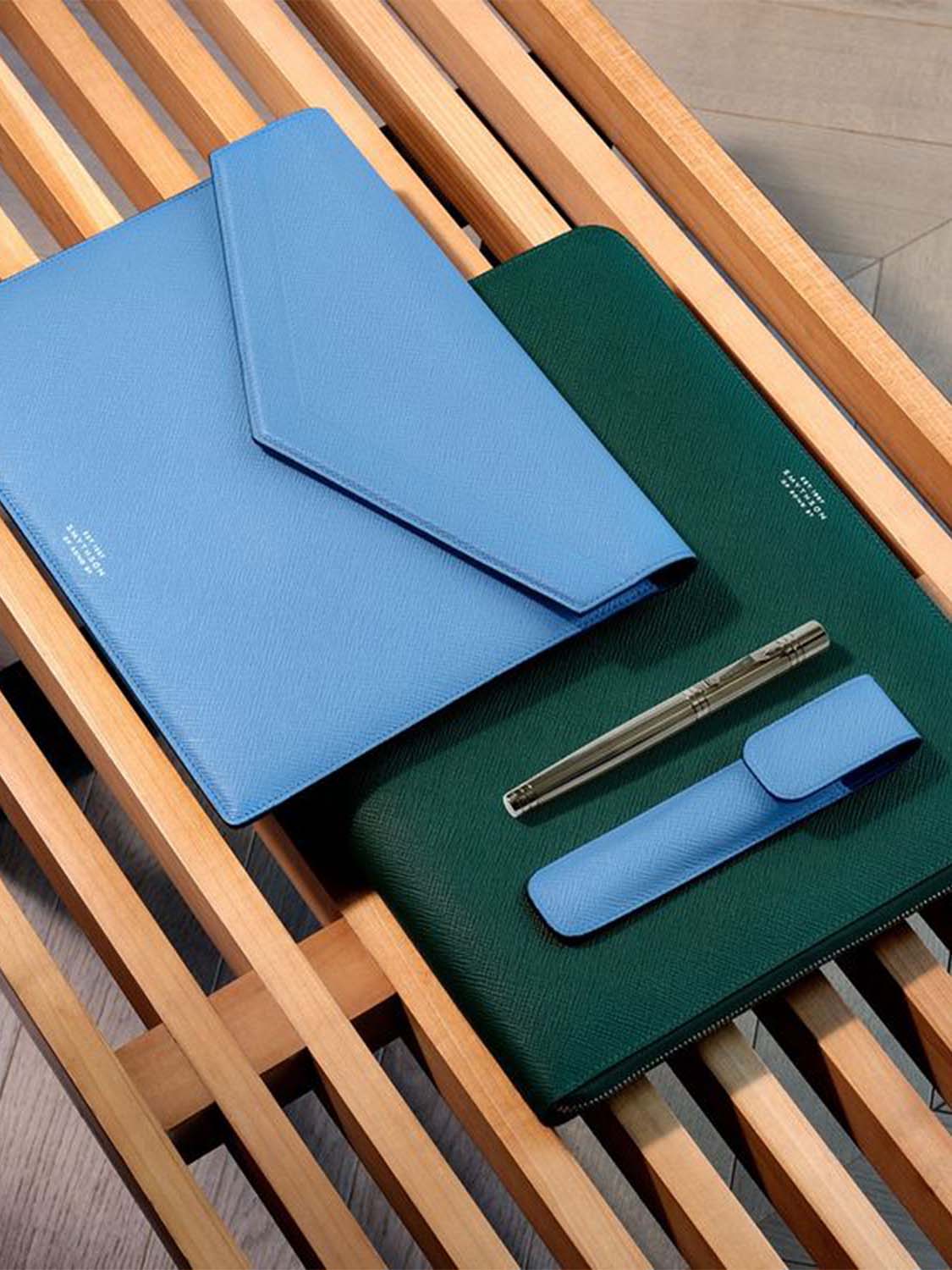 Smythson Slim Pouch in Panama Forest