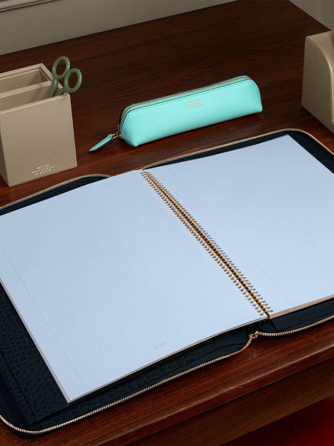 Smythson Panama A4 Zip Writing Folder