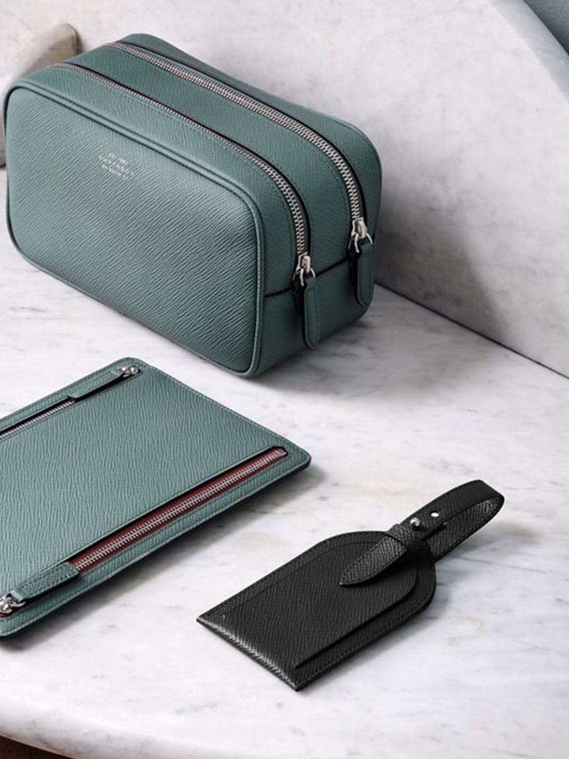 Smythson Panama Luggage Tag Black