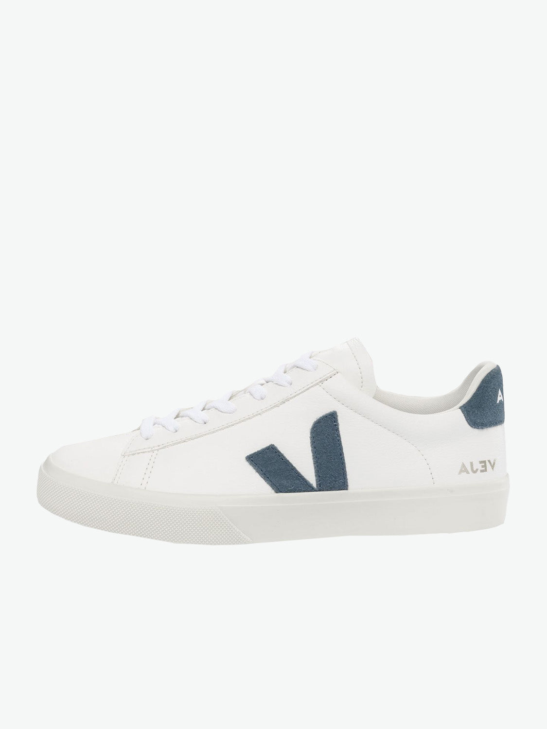 Veja Campo ChromeFree Leather White California Sneakers